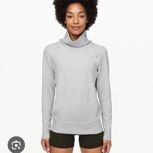 Lululemon Women High Lines Cowl Neck Pullover Sweatshirt Grey Size 8